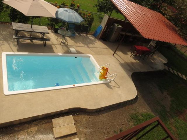 Villa Segura Manuel Antonio, Quepos Exterior foto